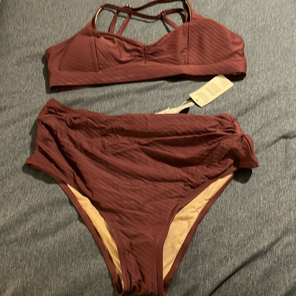 Cupshe tankini bathing suit never work with tags